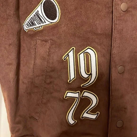 NWT Nike Therma Fit Varsity Jacket, Men’s Sz Medium, Brown - Picture 11 of 15